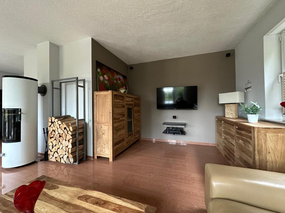 Stadtvilla In Leipzig 7 Personen 3 Schlafzimmer 2 Baeder Garten Und Terrasse Zentral Gelegen Messe Innenstadt Seen 外观 照片